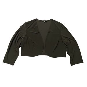 Tianna B. Size L